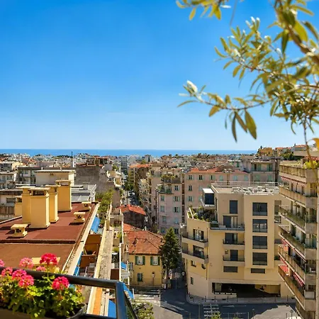 Prime View - Hypercenter - Spacious & Modern * Nice